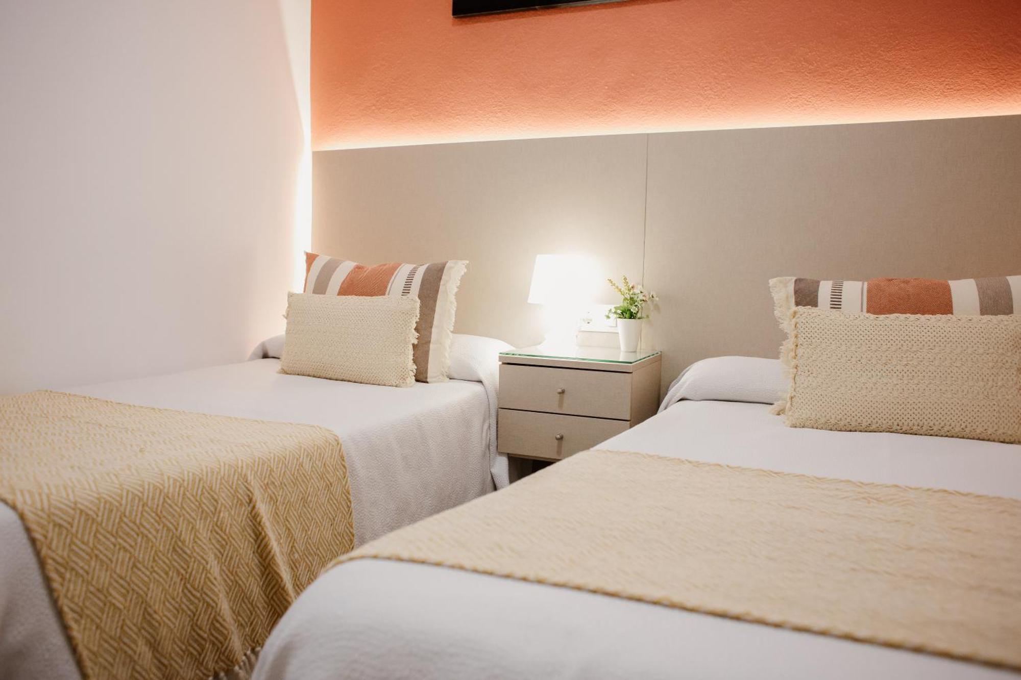 מאלגה Apartamentos Turisticos Mastil 16 מראה חיצוני תמונה