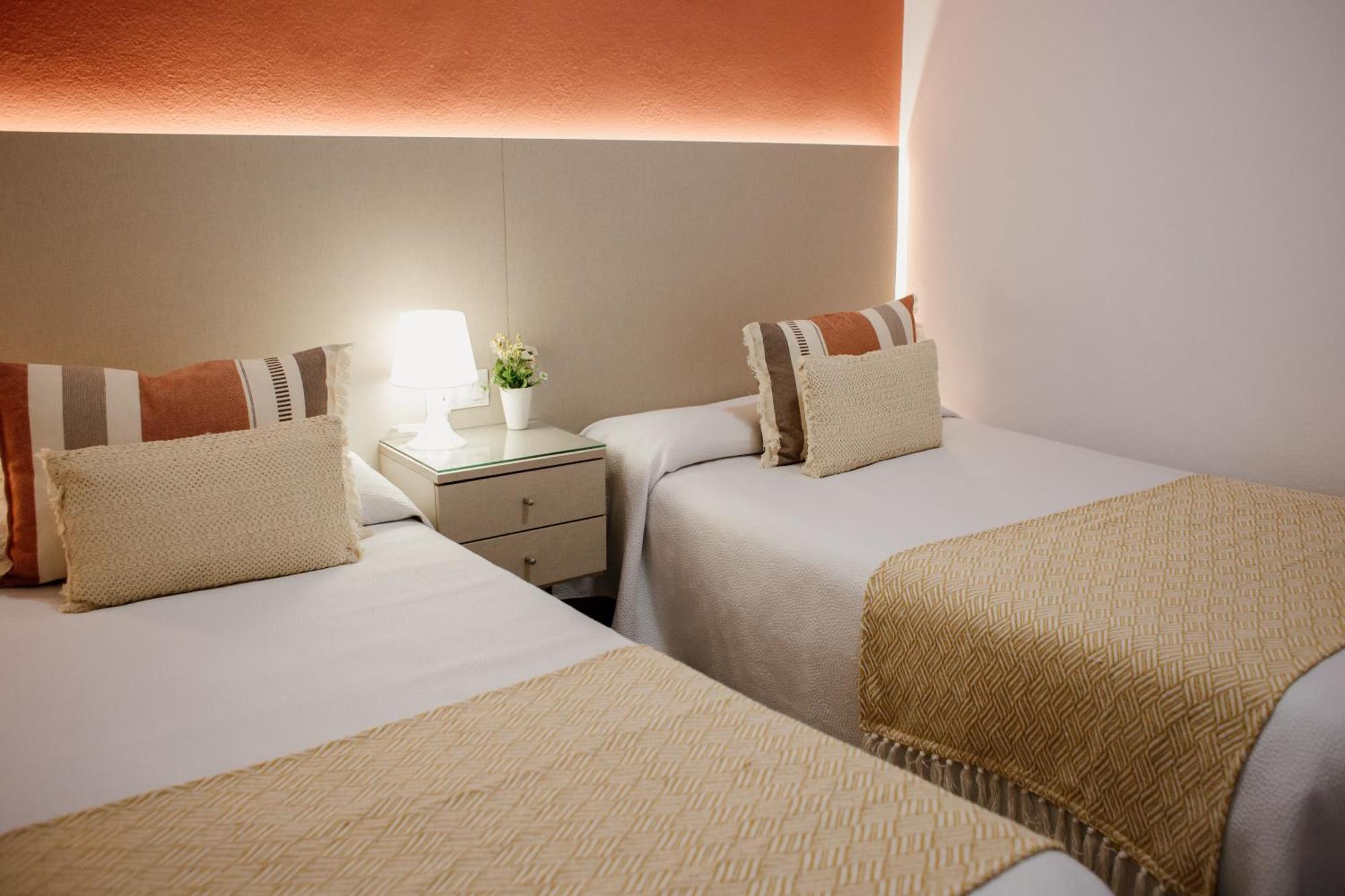 מאלגה Apartamentos Turisticos Mastil 16 מראה חיצוני תמונה